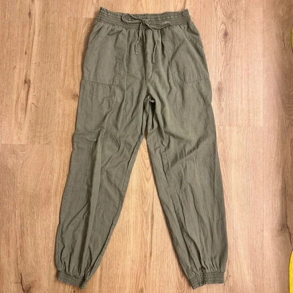 Green Aeropostale joggers size medium - Picture 1 of 3